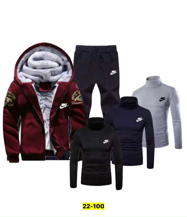 Спортивный костюм 23176727