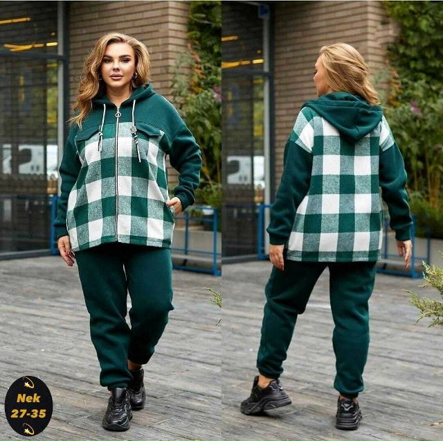 Спортивный костюм 23178294