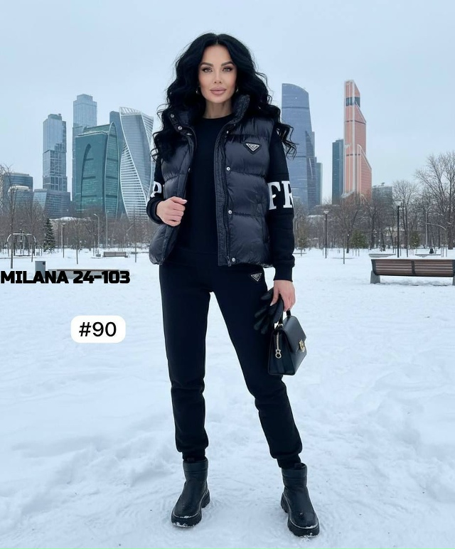 Спортивный костюм 23178331