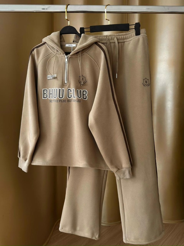 Спортивный костюм 23177619