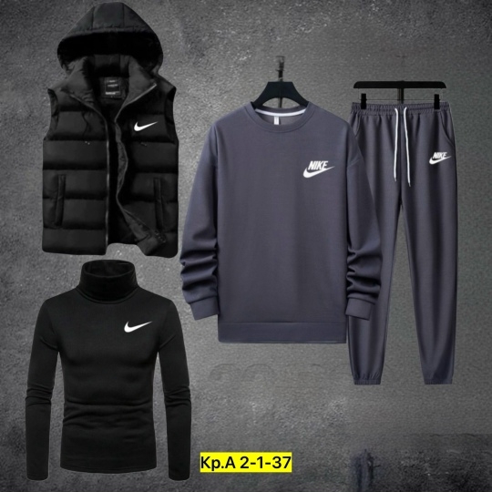 Спортивный костюм 23178072