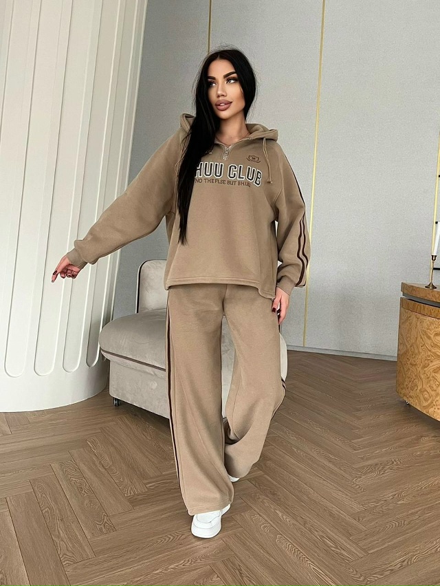 Спортивный костюм 23177619