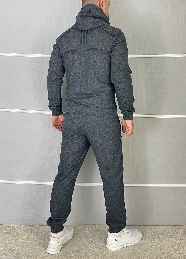 Спортивный костюм 23180667