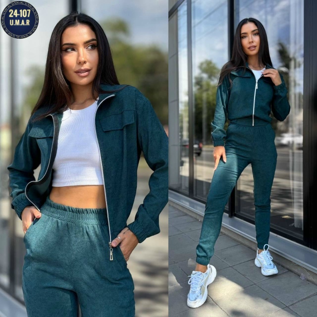 Костюм 23180628