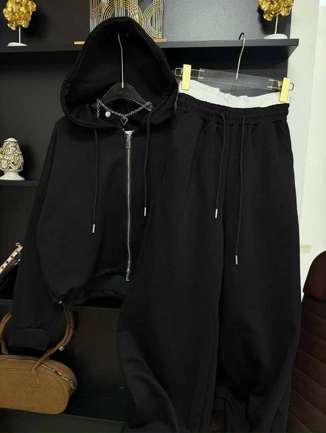 Спортивный костюм 23182135