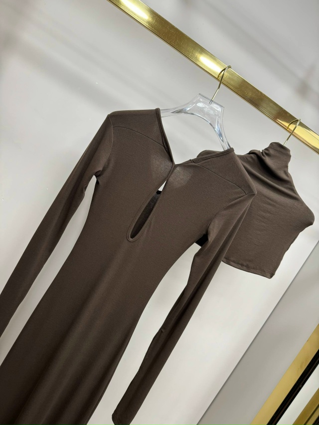 Платье 23183678